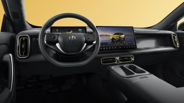 Dashboard view of Lip Motor Lafa 5