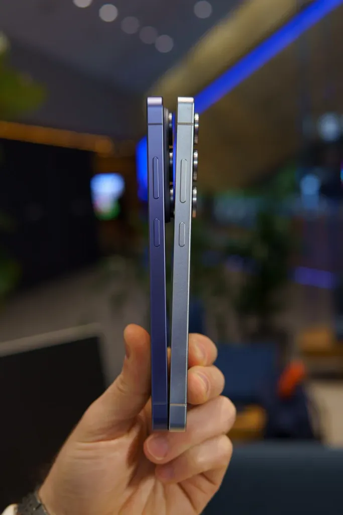 Comparison of Galaxy S26 Ultra with S25 Ultra; Design and dimensions