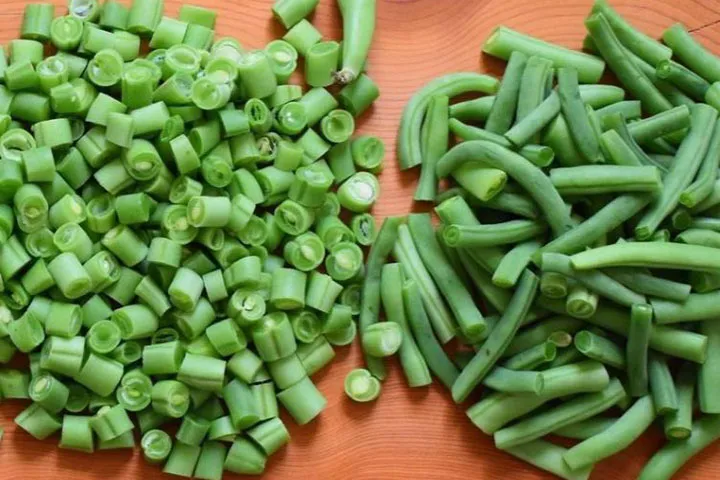 Chopping green beans